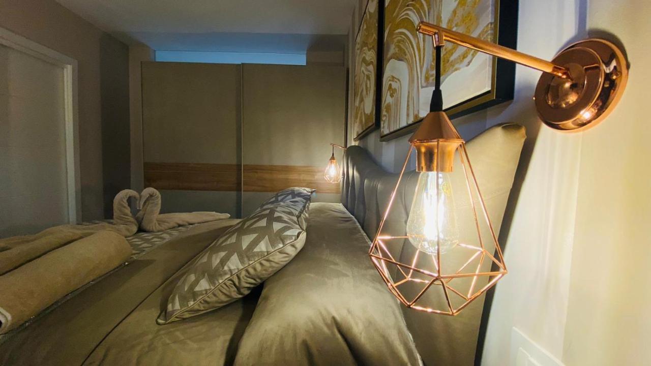 Apartment Luxury Fronte Piscina Mareverde A&v *