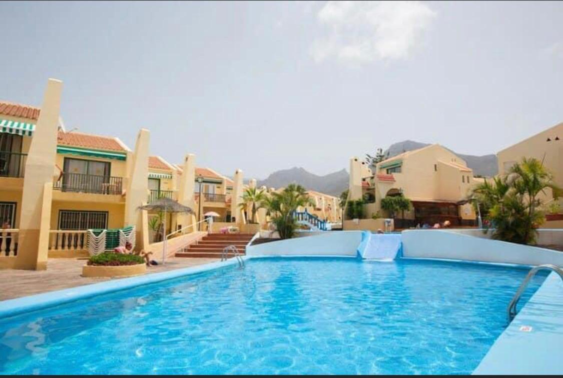 Apartment Luxury Fronte Piscina Mareverde A&v *