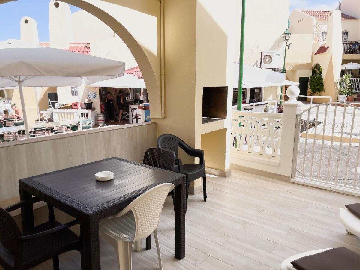 Apartment Luxury Fronte Piscina Mareverde A&v