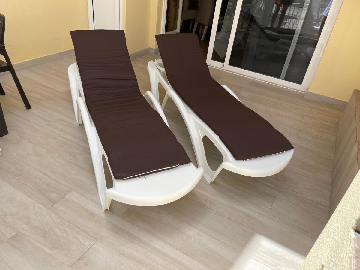 Apartamento Luxury Fronte Piscina Mareverde A&v *
